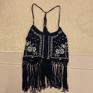 HOLLISTER FRINGE CROP